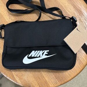 NWT NIKE Crossbody Bag